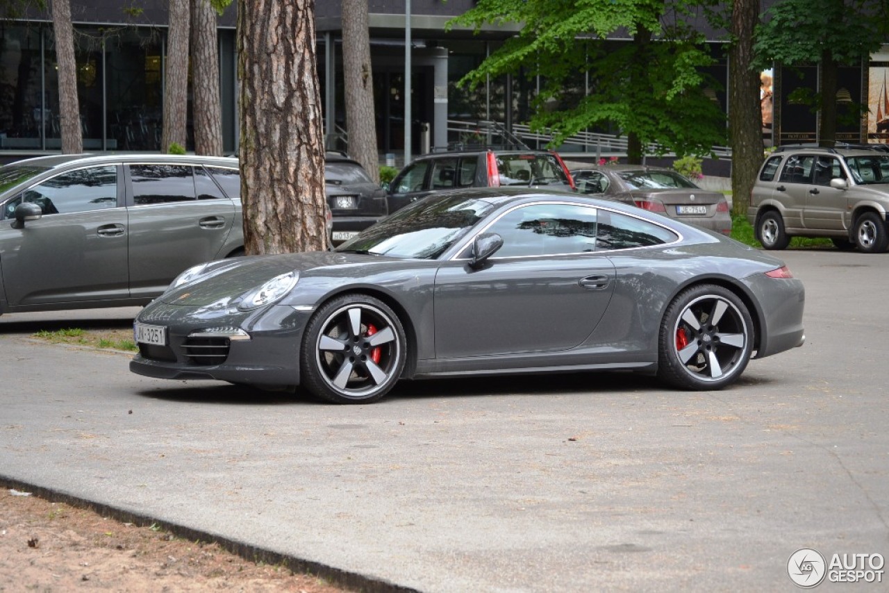 Porsche 991 50th Anniversary Edition