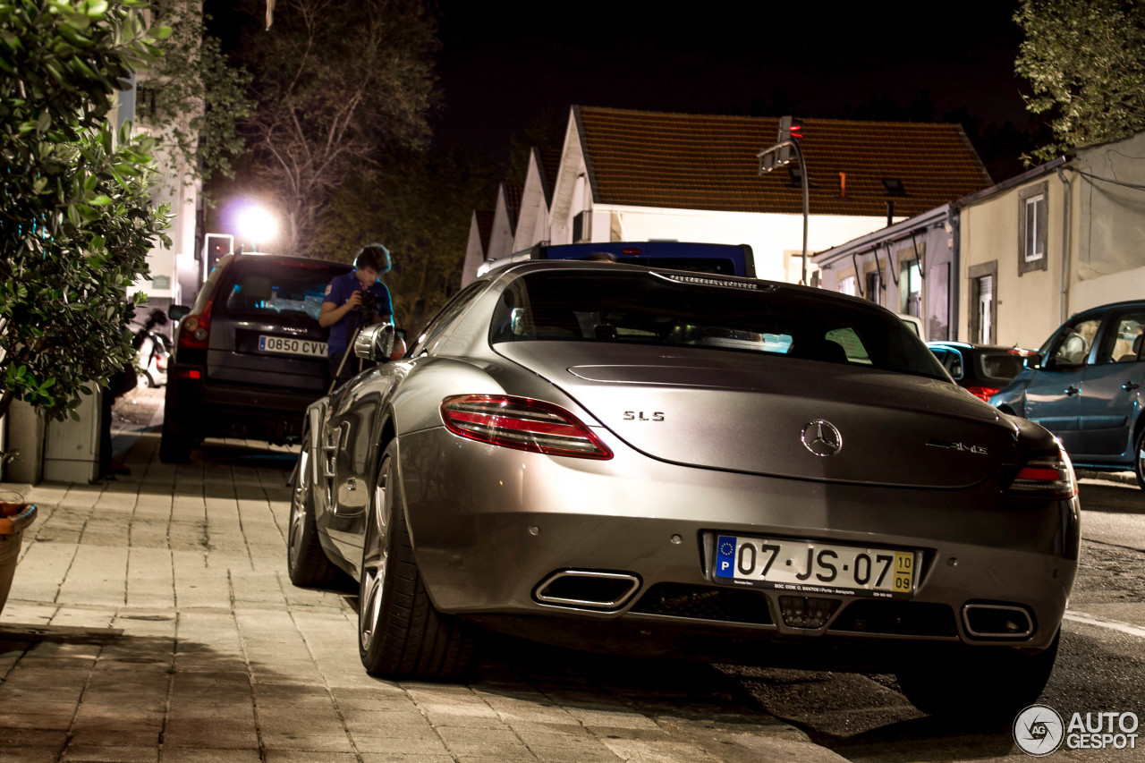 Mercedes-Benz SLS AMG