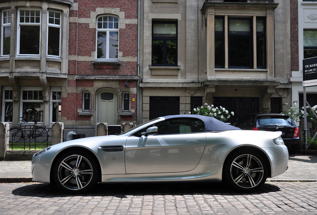 Aston Martin V8 Vantage N400 Roadster