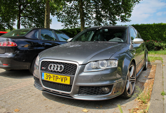 Audi RS4 Avant B7