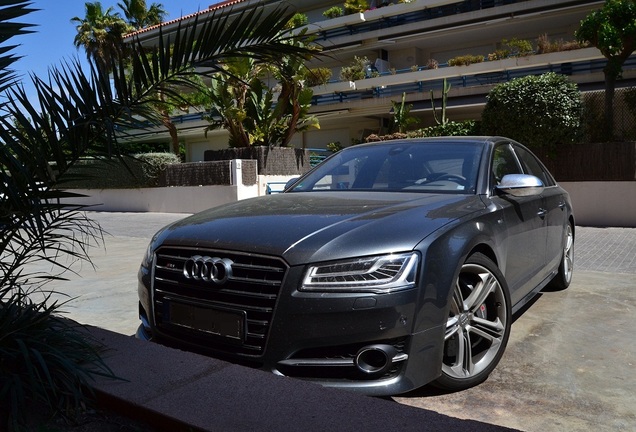 Audi S8 D4 2014