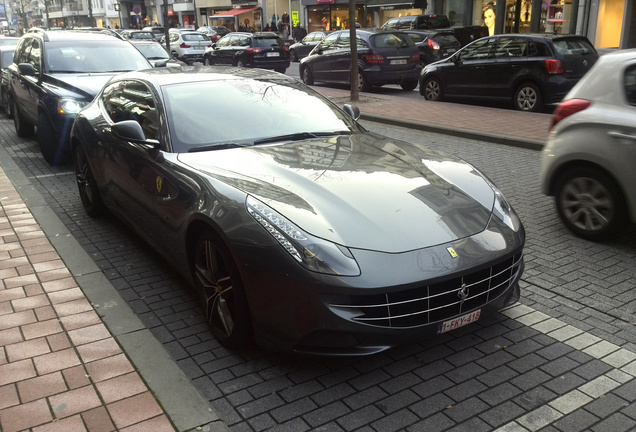 Ferrari FF