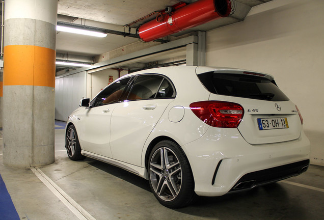 Mercedes-Benz A 45 AMG