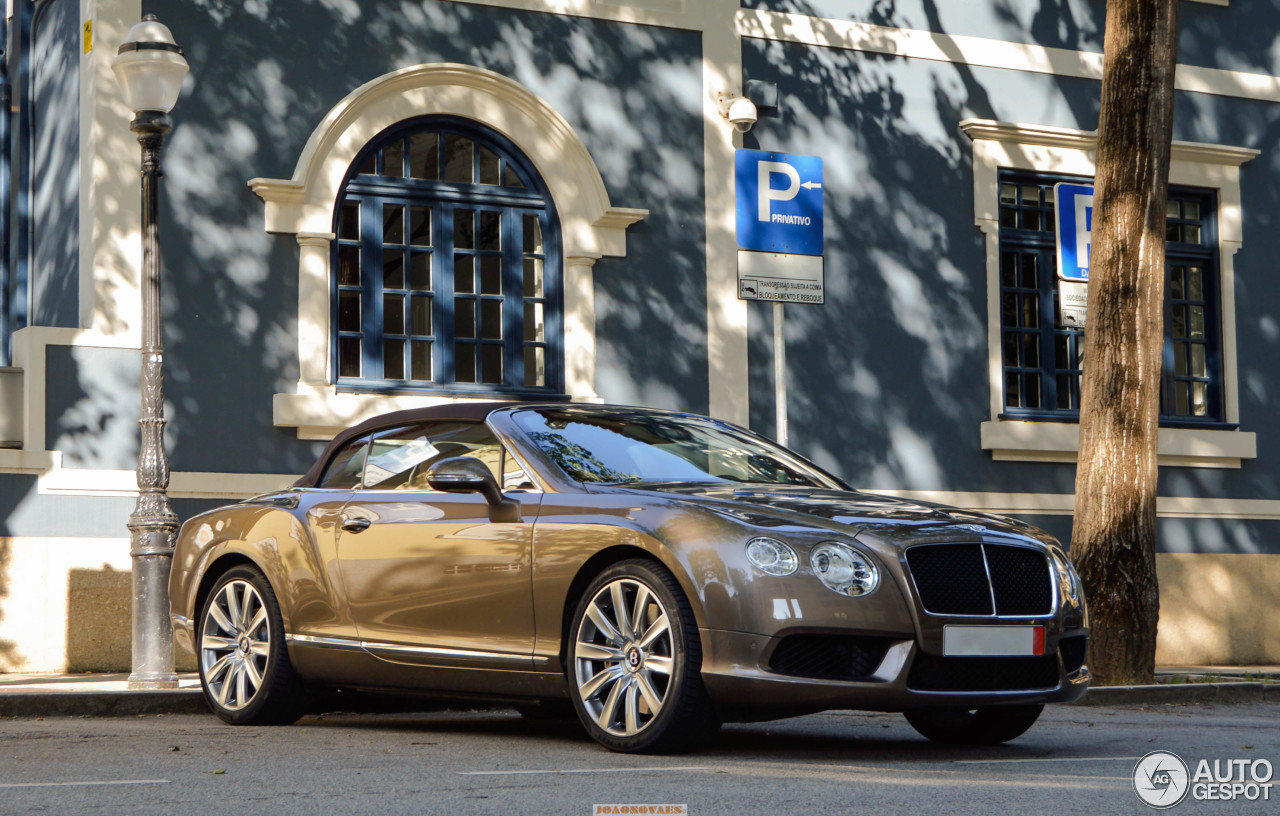 Bentley Continental GTC V8