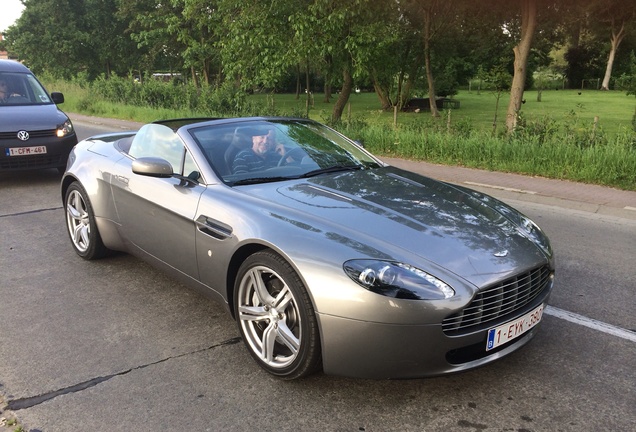 Aston Martin V8 Vantage Roadster