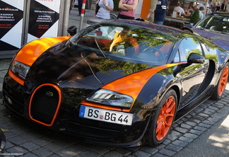 Bugatti Veyron 16.4 Grand Sport Vitesse World Record Car Edition