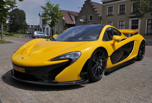 McLaren P1