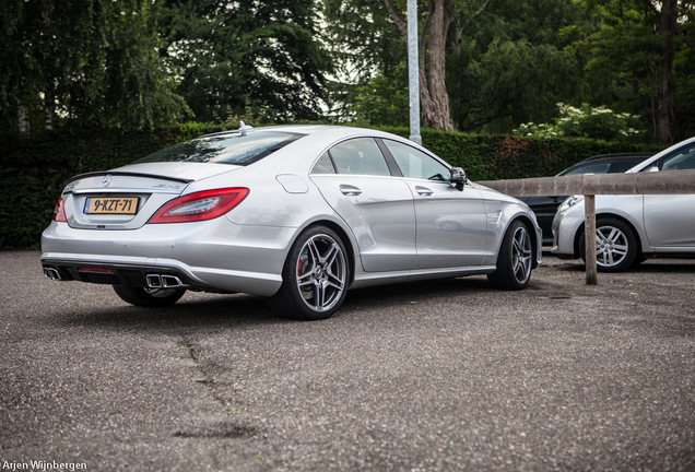 Mercedes-Benz CLS 63 AMG C218