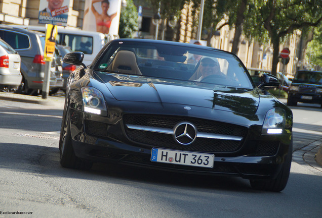 Mercedes-Benz SLS AMG Roadster