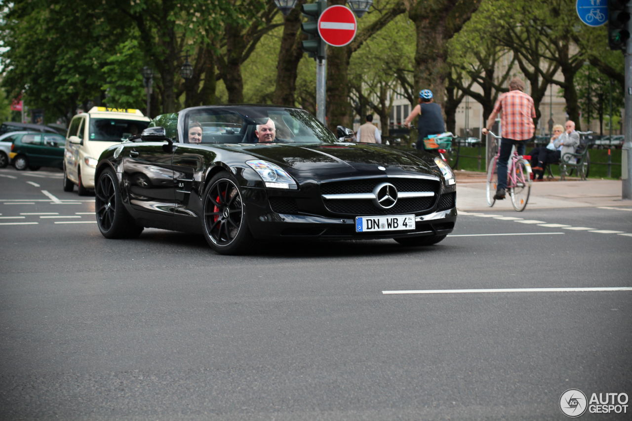 Mercedes-Benz SLS AMG Roadster