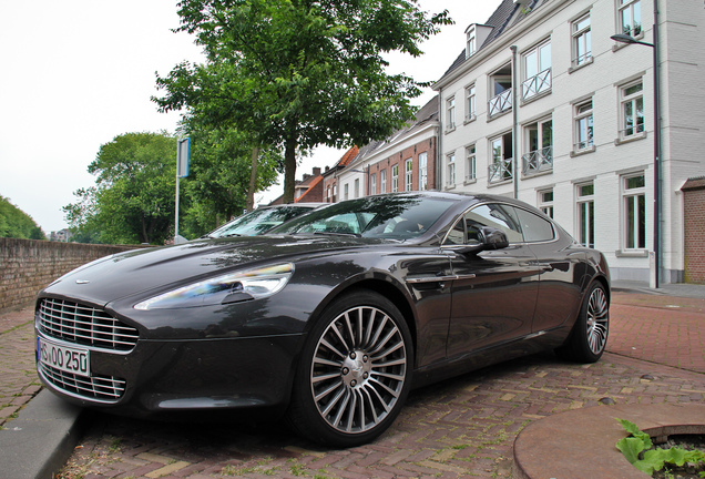 Aston Martin Rapide