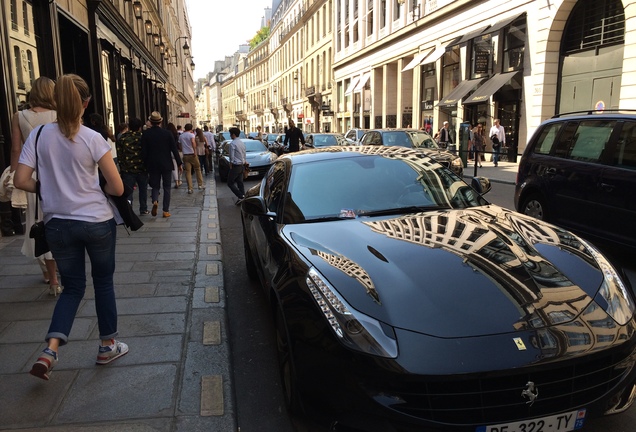 Ferrari FF