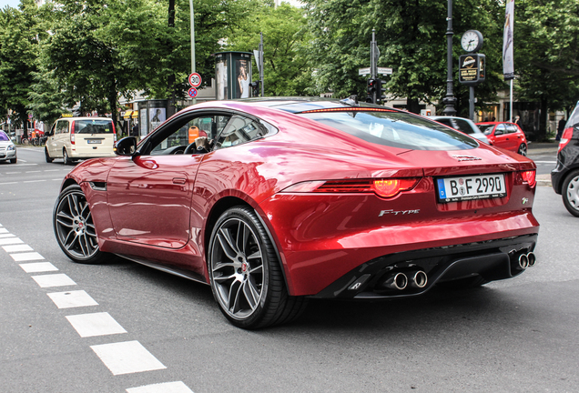 Jaguar F-TYPE R Coupé