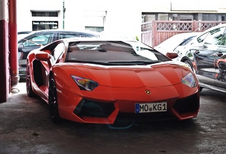 Lamborghini Aventador LP700-4