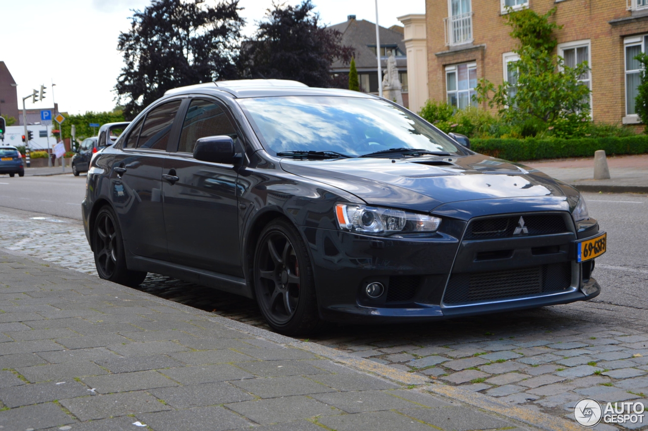 Mitsubishi Lancer Evolution X MR