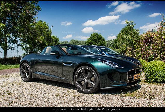 Jaguar F-TYPE S Convertible