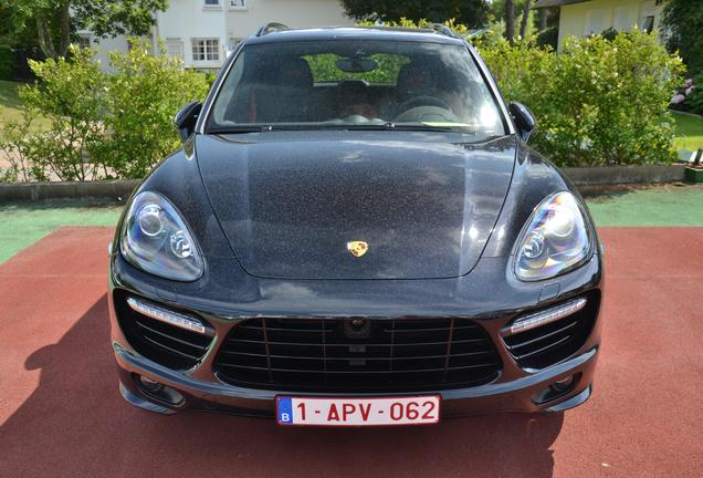 Porsche 958 Cayenne GTS