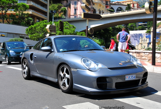 Porsche 996 GT2