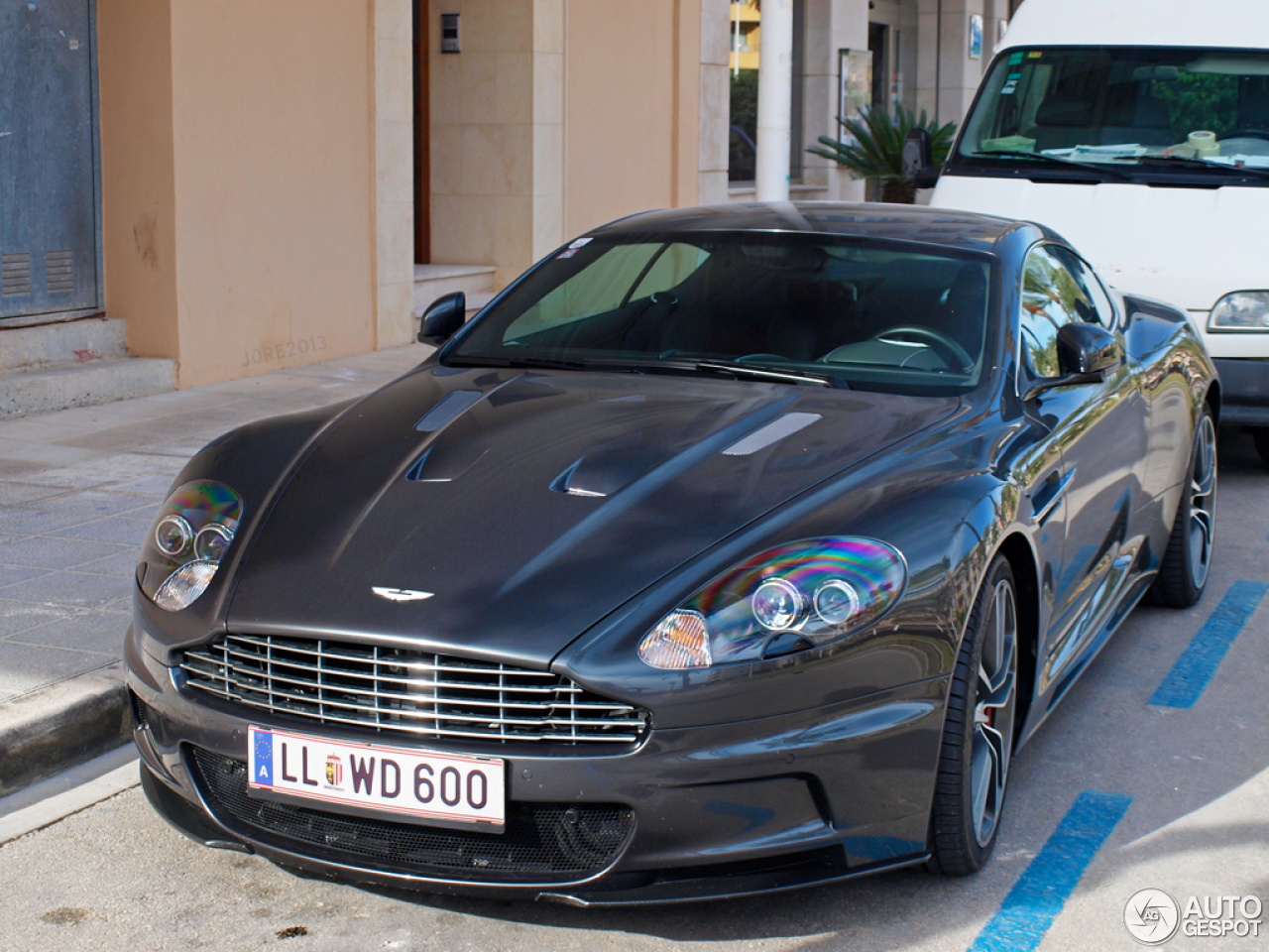 Aston Martin DBS