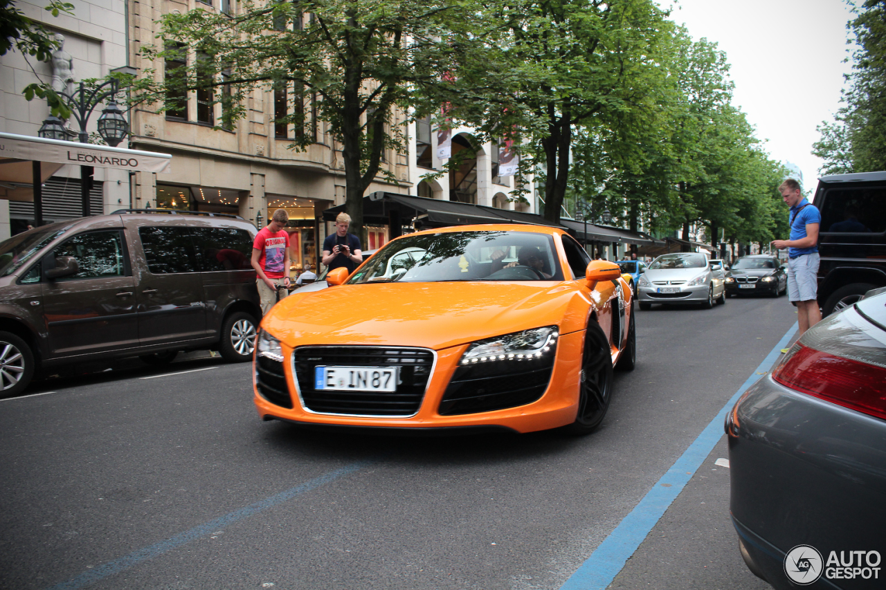 Audi R8