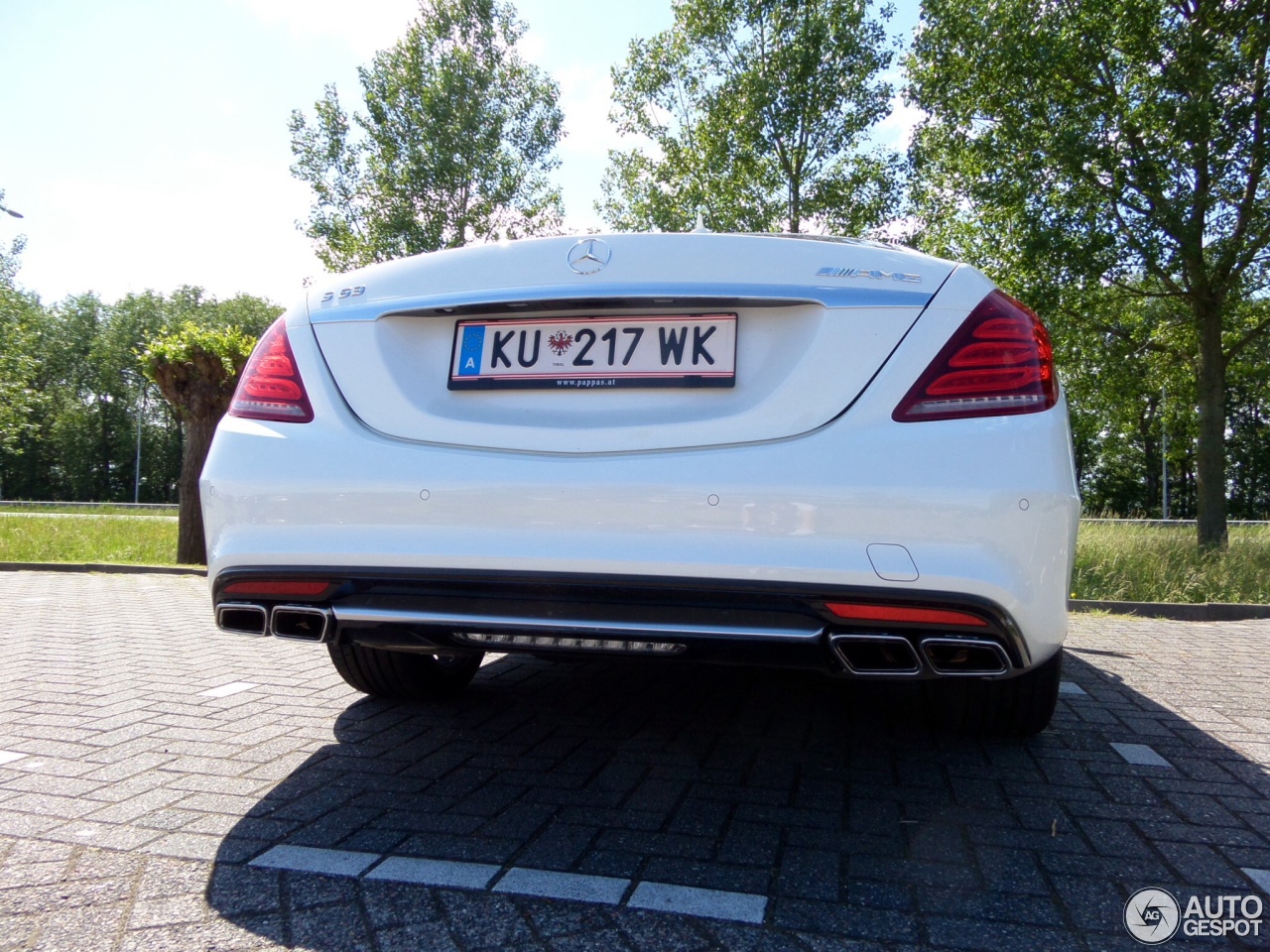 Mercedes-Benz S 63 AMG V222