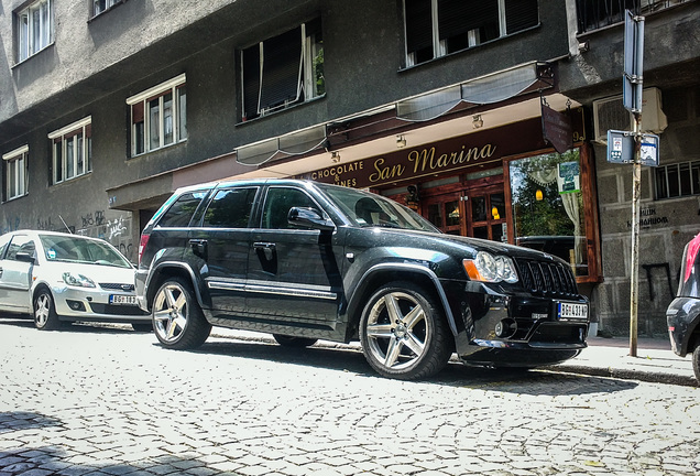 Jeep Grand Cherokee SRT-8 2005