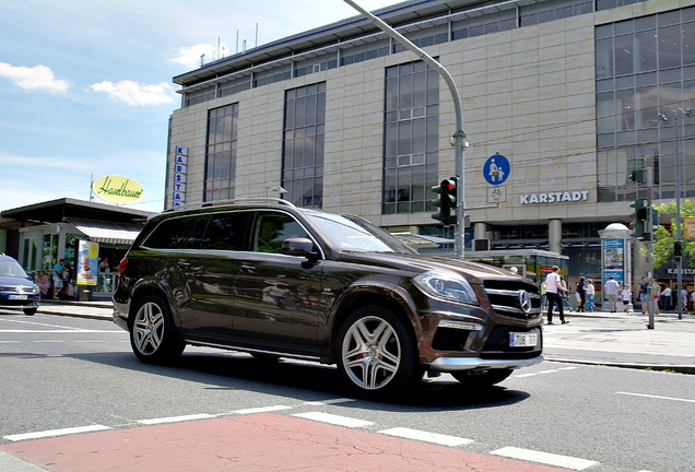 Mercedes-Benz GL 63 AMG X166