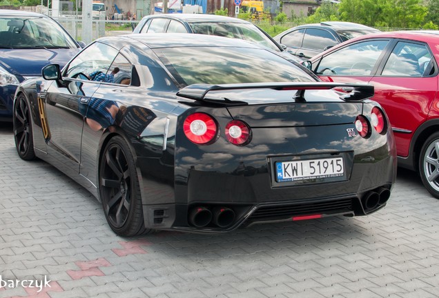 Nissan GT-R 2012