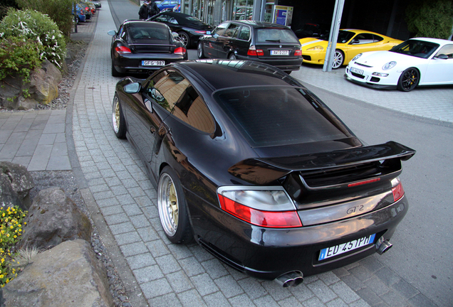 Porsche 996 GT2