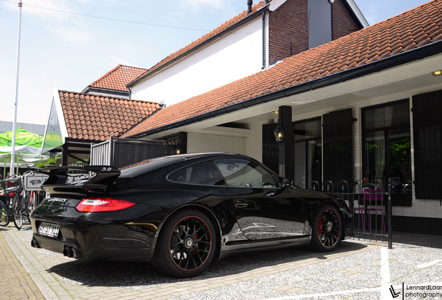 Porsche 997 Carrera GTS