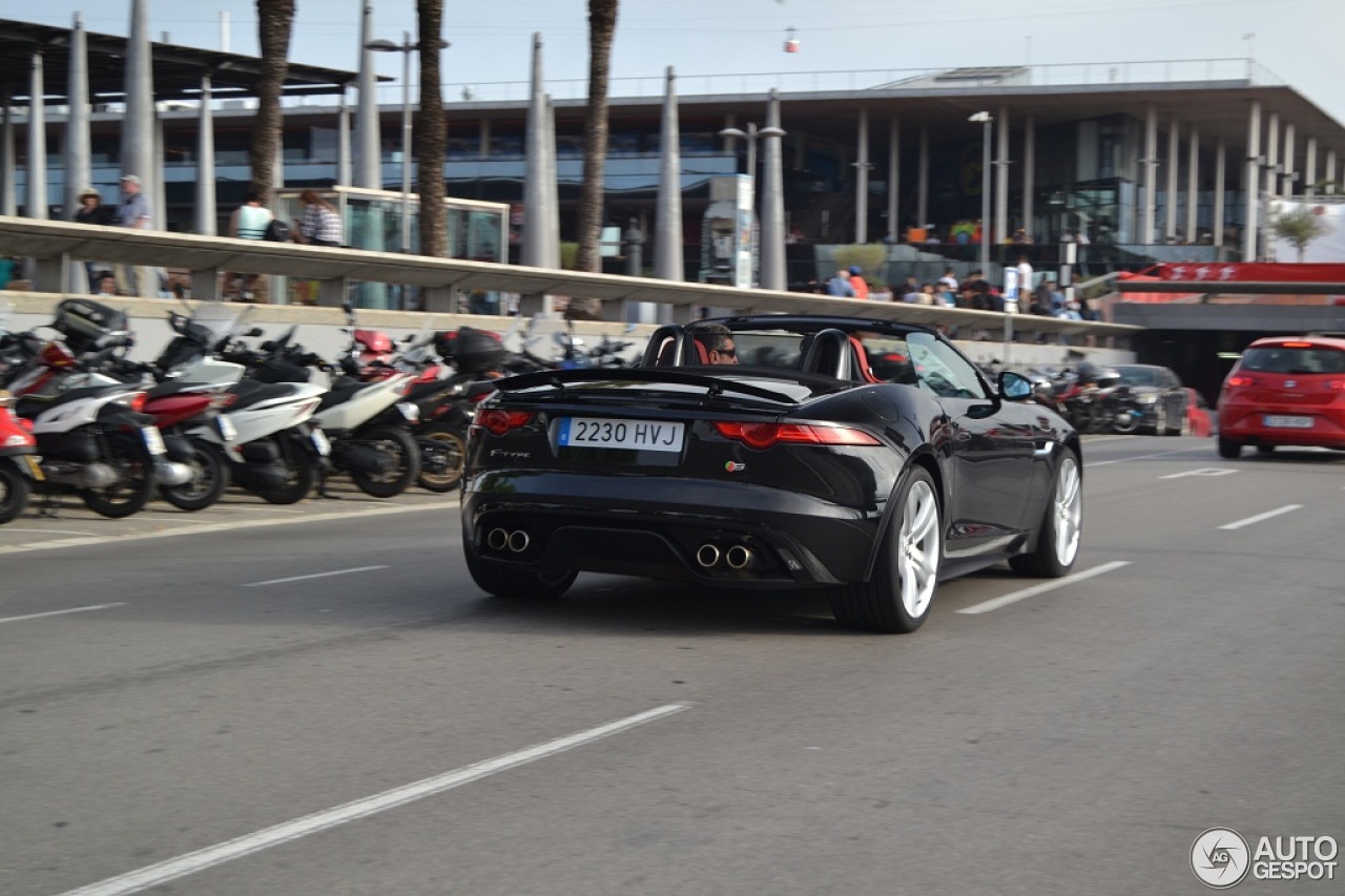 Jaguar F-TYPE S V8 Convertible