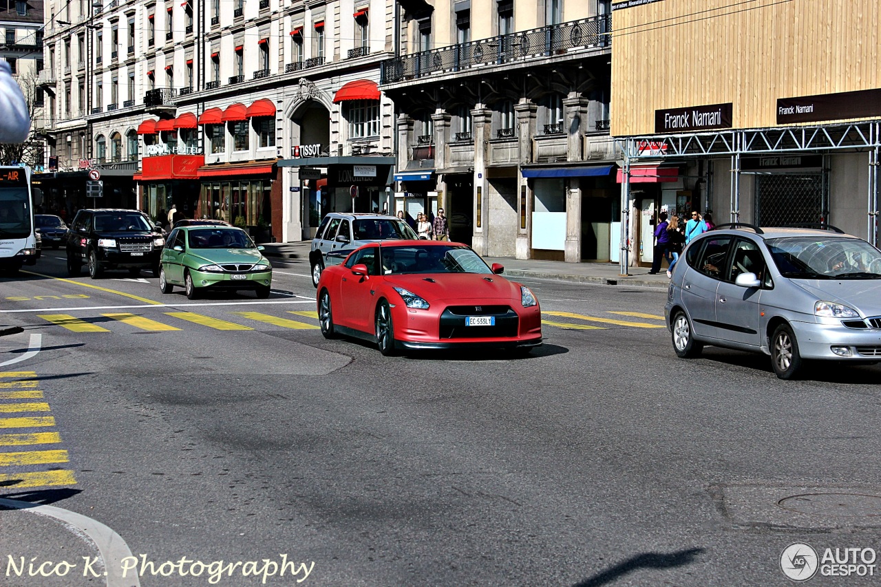 Nissan GT-R