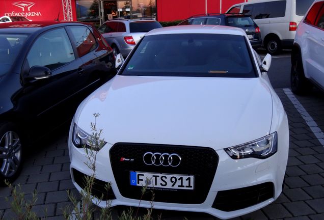 Audi RS5 B8 2012