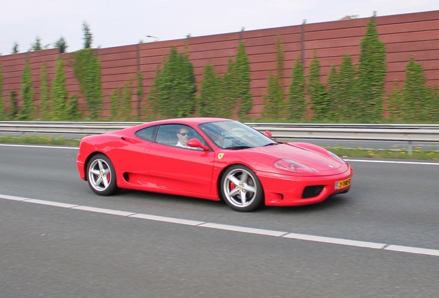 Ferrari 360 Modena