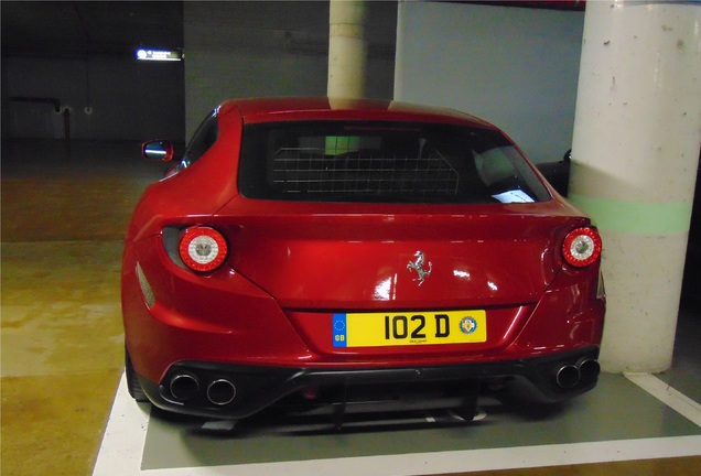 Ferrari FF