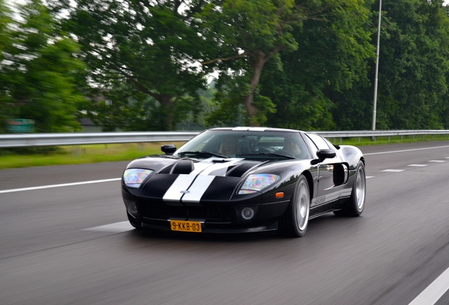 Ford GT