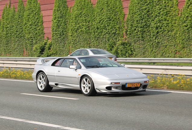 Lotus Esprit V8 GT