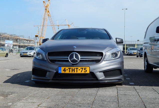 Mercedes-Benz A 45 AMG