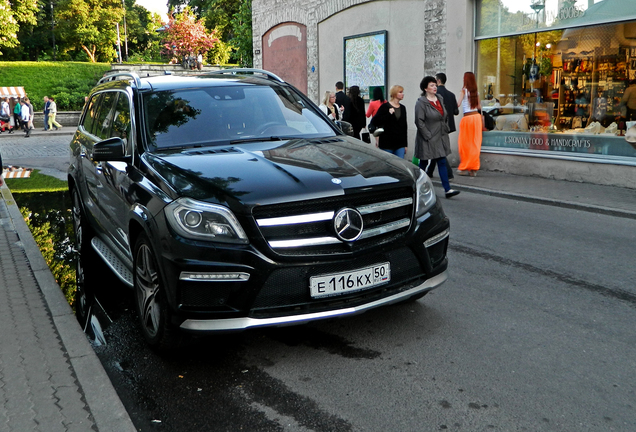 Mercedes-Benz GL 63 AMG X166