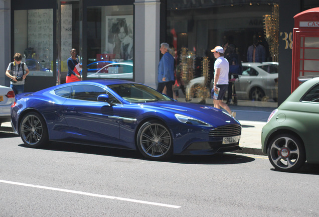 Aston Martin Vanquish 2013