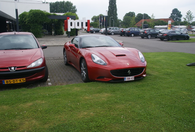 Ferrari California