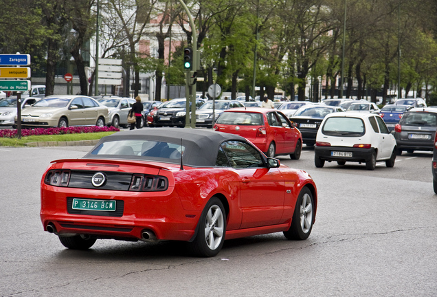 Ford Mustang GT Convertible 2013