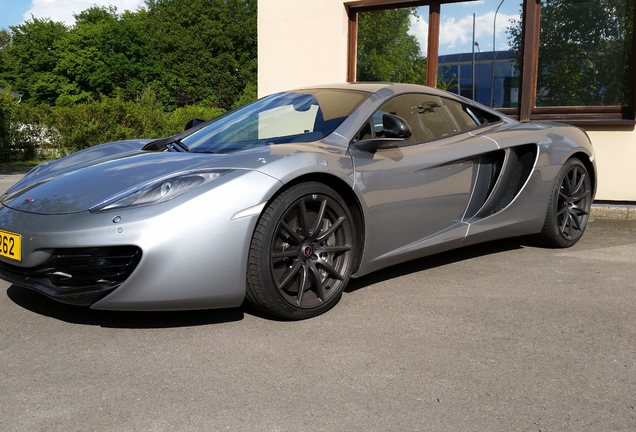 McLaren 12C