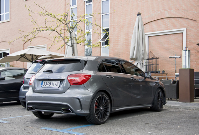 Mercedes-Benz A 45 AMG