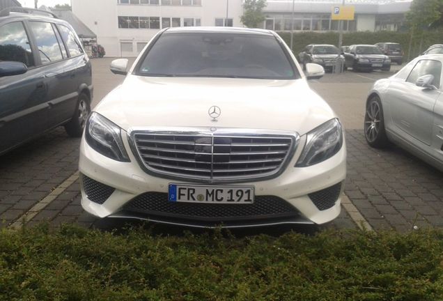 Mercedes-Benz S 65 AMG V222