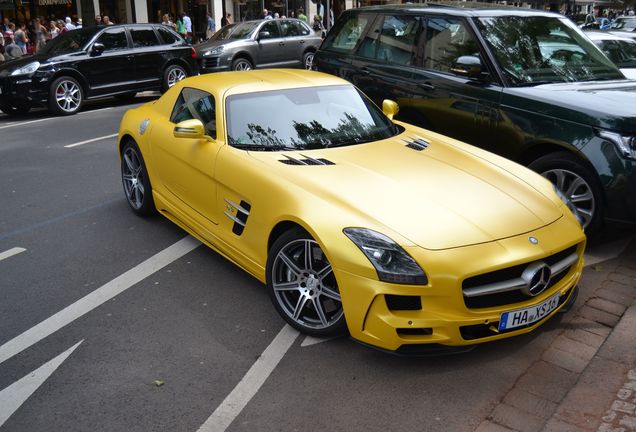 Mercedes-Benz SLS AMG