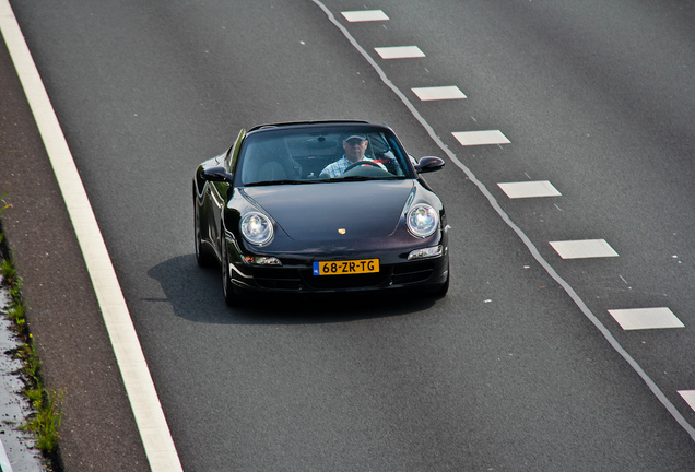 Porsche 997 Carrera 4S Cabriolet MkI