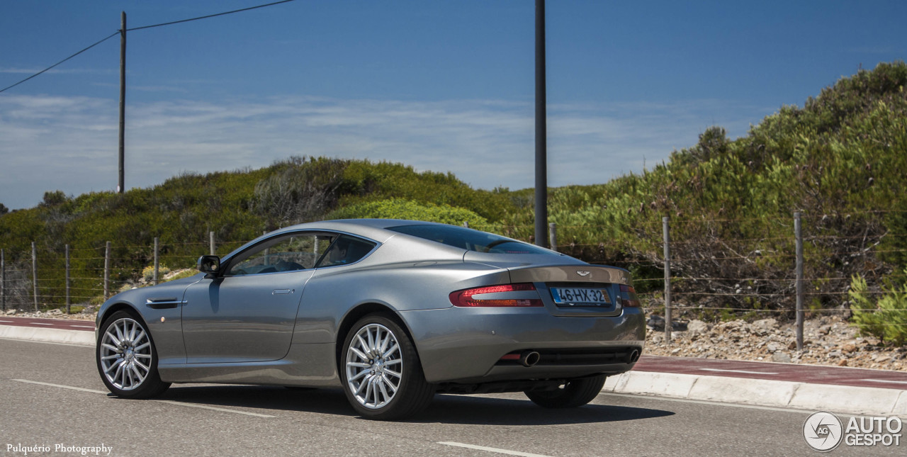 Aston Martin DB9