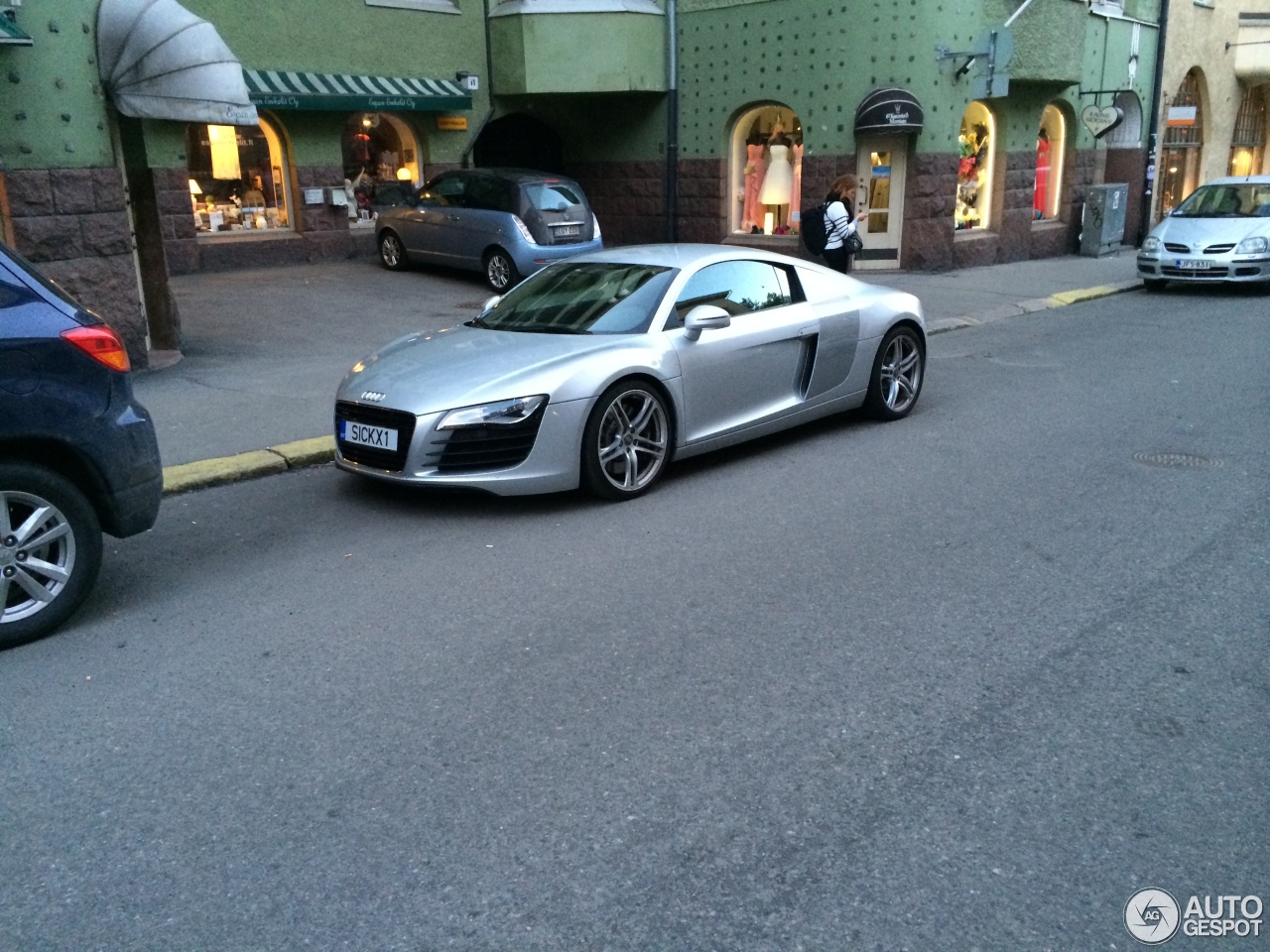 Audi R8