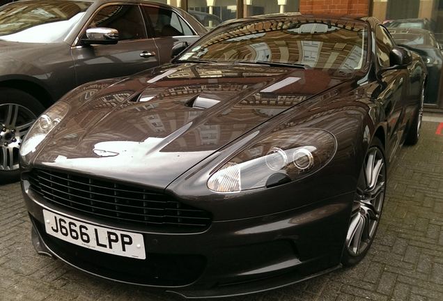 Aston Martin DBS